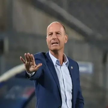 خطأ وحيد يمنح توروب عقده كاملا.. وقلق في الأهلي قبل فسخ العقد